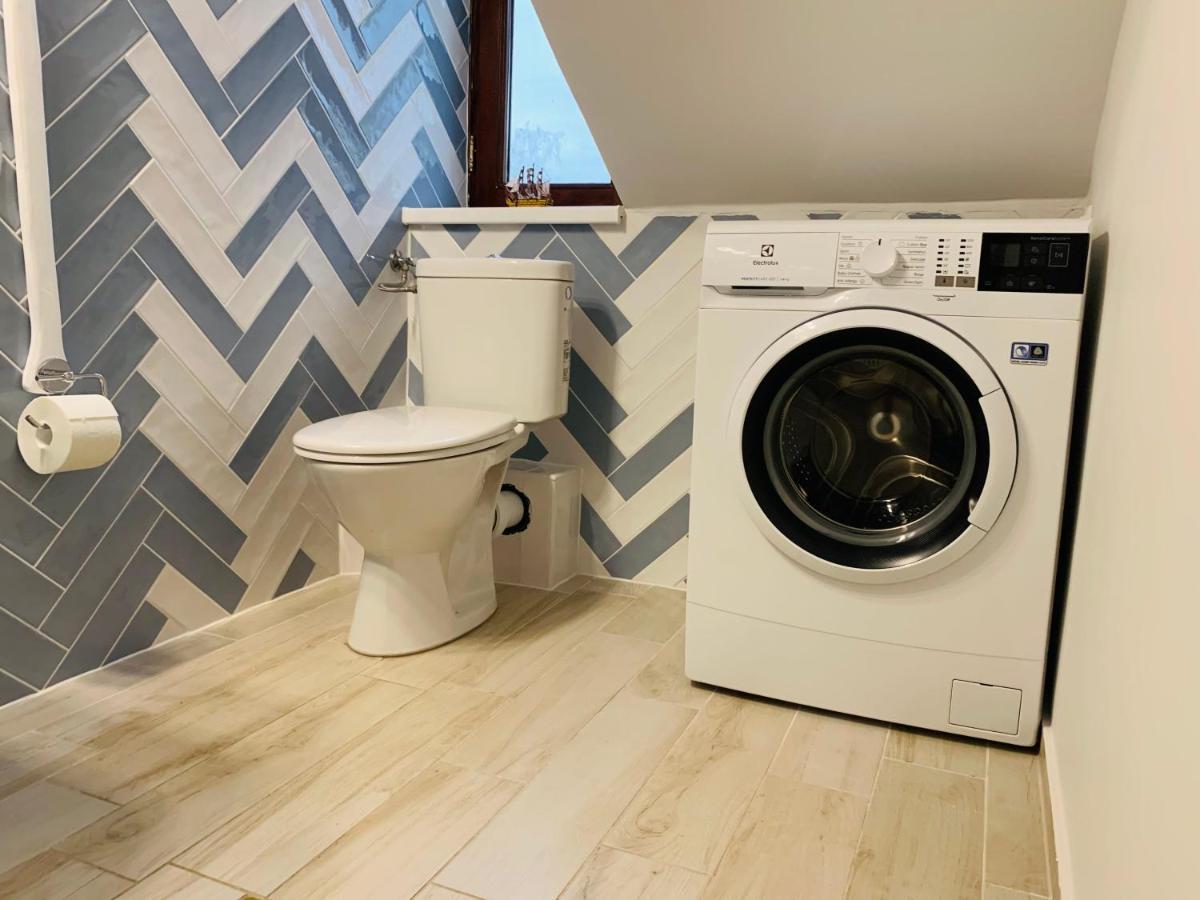 Szines Panorama Apartman Балатонлеле Екстериор снимка