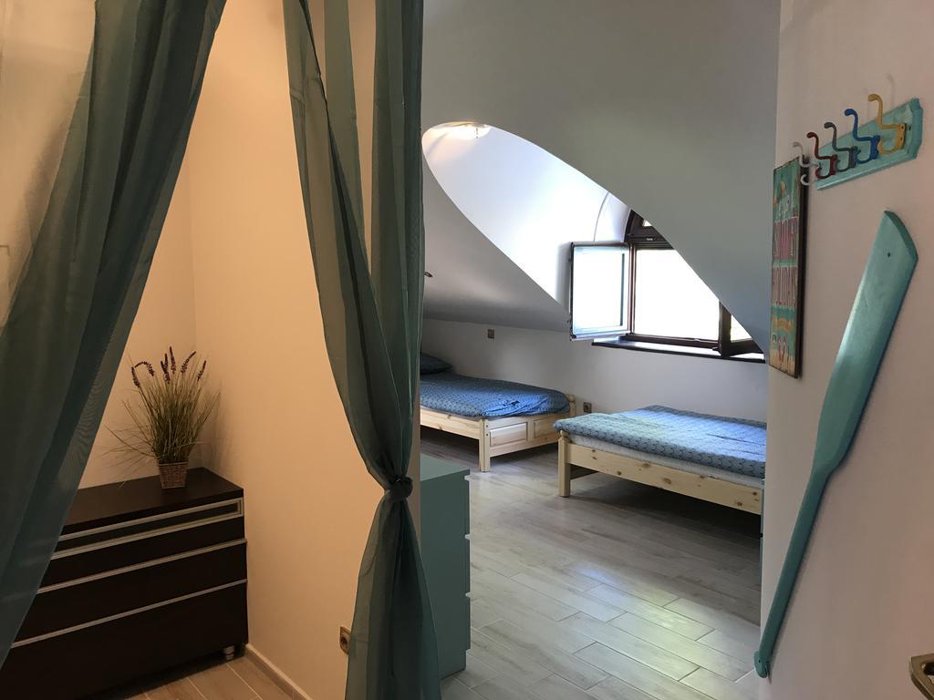 Szines Panorama Apartman Балатонлеле Екстериор снимка